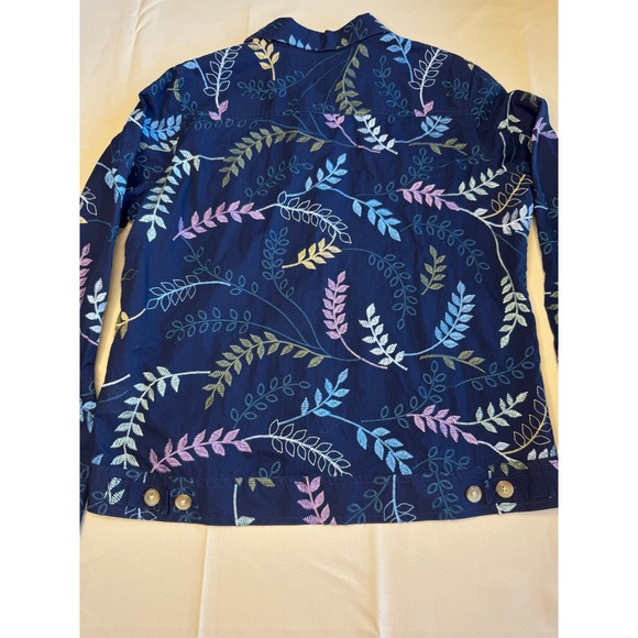 Foxcroft NYC Embroidered Botanical Button-Up Shirt Size 12 - Picture 3 of 9